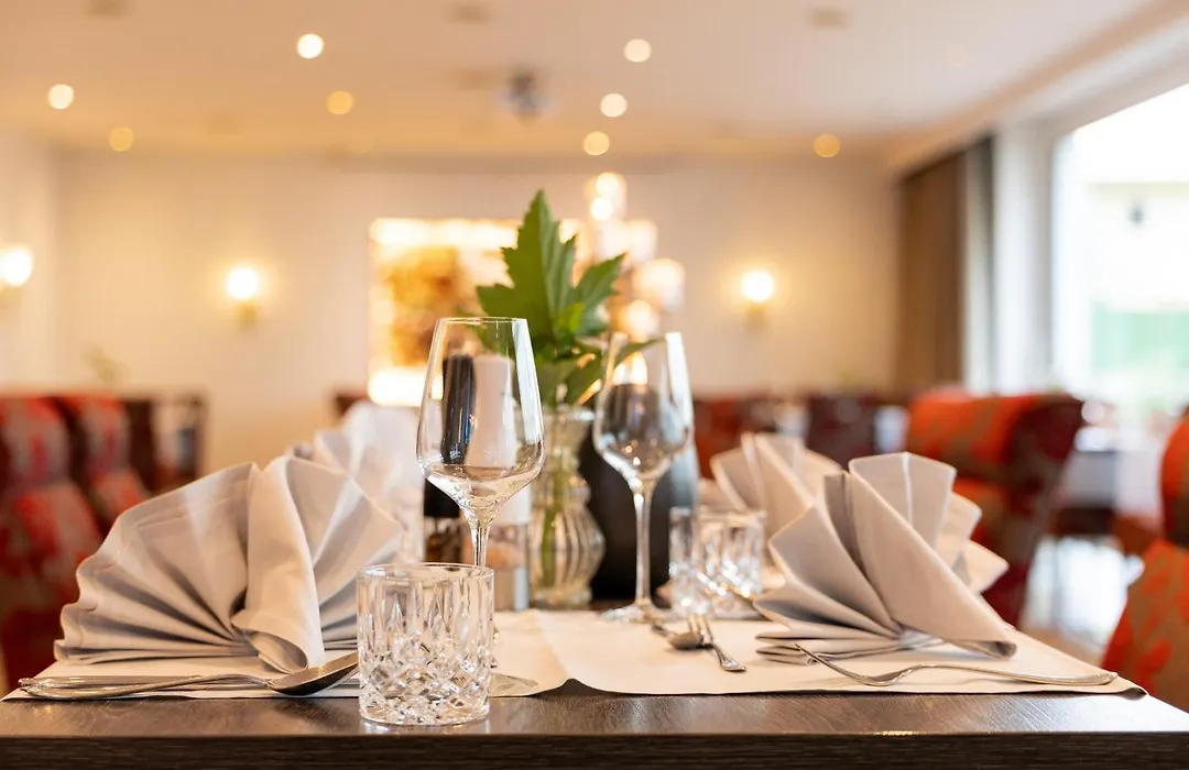 Wellness&Ayurveda Hotel Am Eichenberg-1